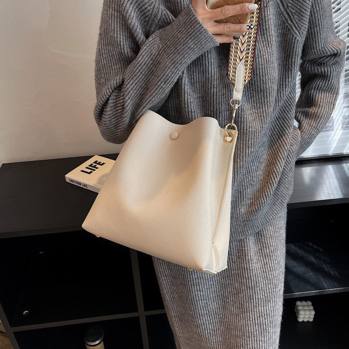 Montelise | Crossbody Bucket Bag